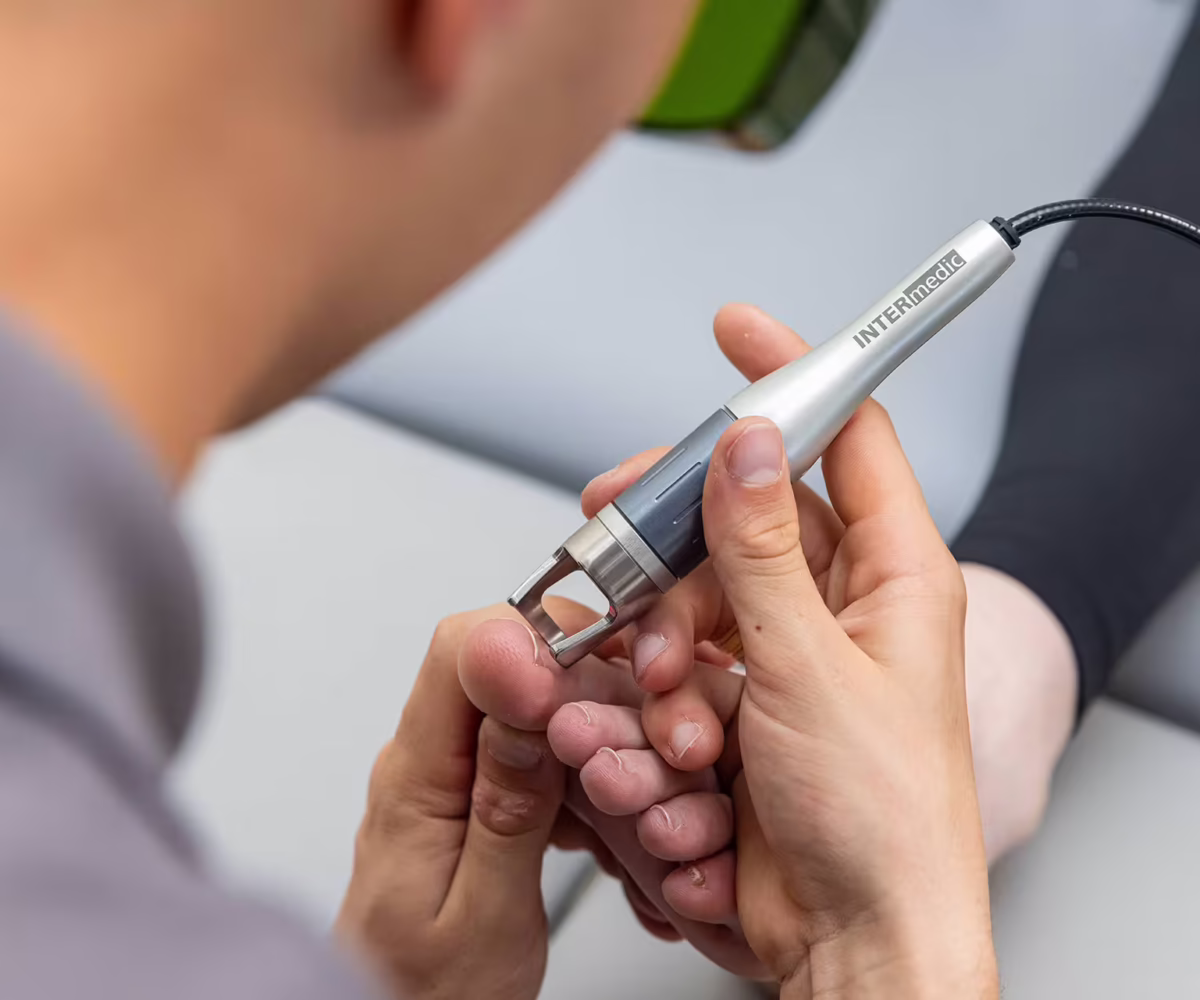 Footsteps-280_converted